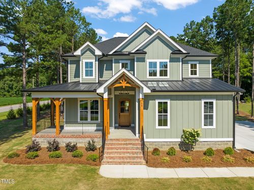 15 Independence Dr, Smithfield, NC, 27577-7184 | Card Image