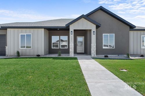 lot-4-block-9-1331 19th Ave E, Jerome, ID, 83338 | Card Image