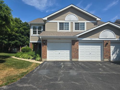 350 Happfield Dr, Arlington Heights, IL, 60004-7135 | Card Image