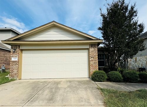 155 Dragon Ridge Rd, Buda, TX, 78610-5777 | Card Image