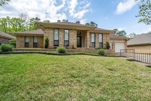 4913 Pine Knoll St, Tyler, TX, 75703-2623 | Card Image