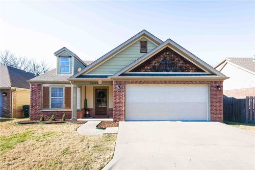 2649 N Valencia Ave, Fayetteville, AR, 72703-3363 | Card Image