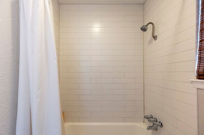 1711 Deerfield Dr, House other with 4 bedrooms, 4 bathrooms and 2 parking in Austin TX | Image 40