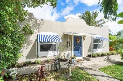 1-611 El Vedado, West Palm Beach, FL, 33405-1957 | Card Image