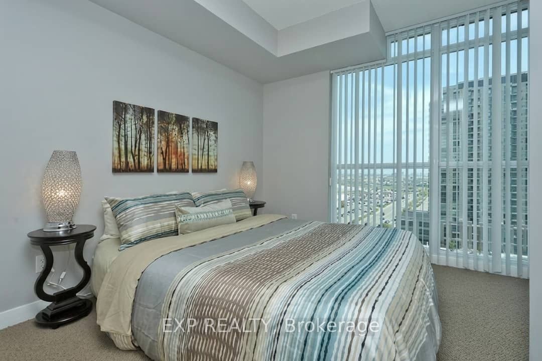 Residential Lease in Toronto W08 2