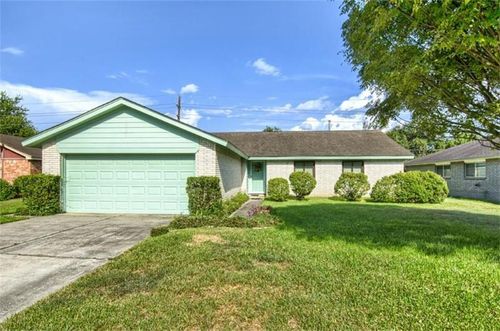 22118 Meadowhill Dr, Spring, TX, 77389-4741 | Card Image