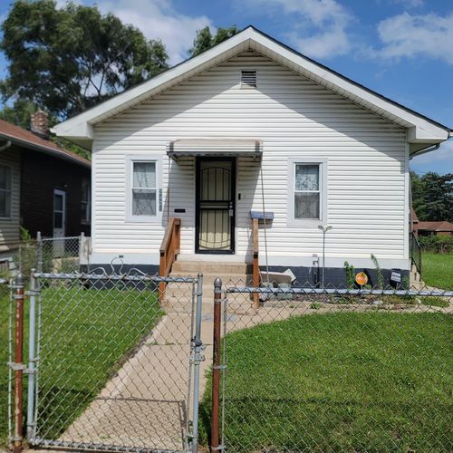 2421 Monroe St, Gary, IN, 46407-3528 | Card Image