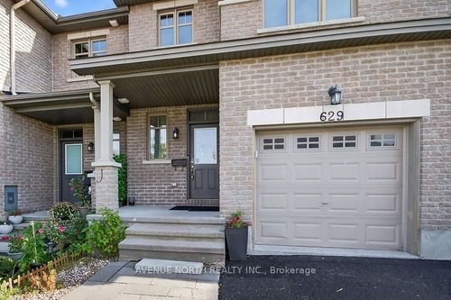 629 Sunburst St, Gloucester, ON, K1T0L1 | Card Image