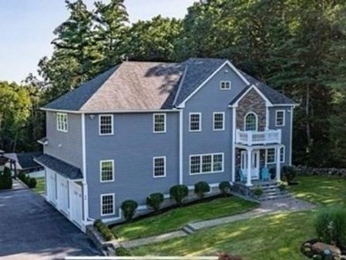 46 West St, Berlin, MA, 01503-1507 | Card Image