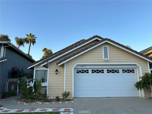 20811 E Cliffside Ln, Walnut, CA, 91789 | Card Image