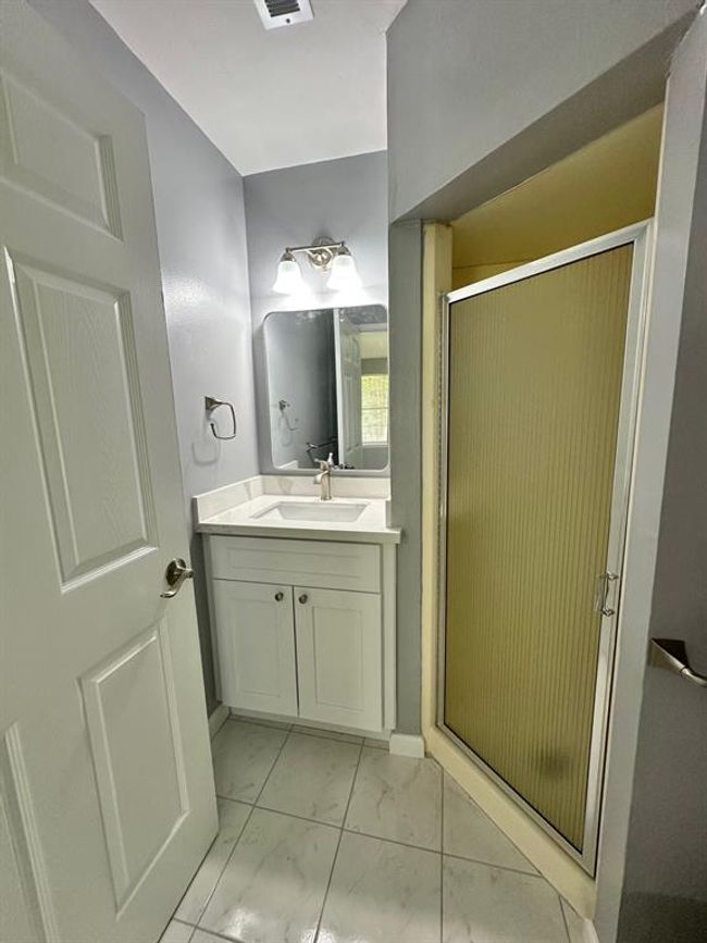 802 E Terrell Ave, House other with 3 bedrooms, 2 bathrooms and null parking in Crockett TX | Image 19