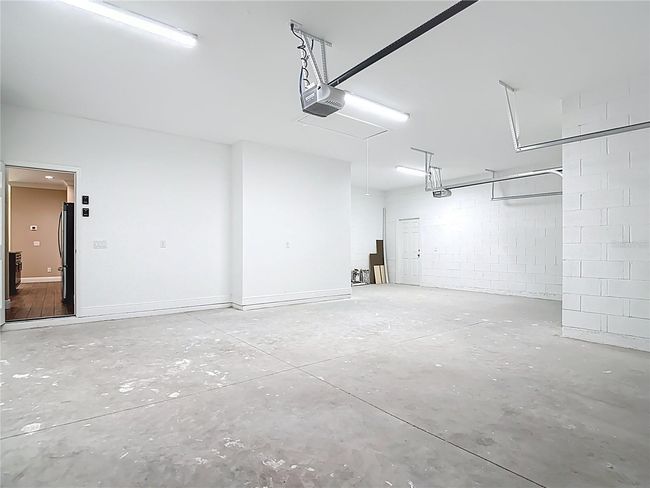 3-Car Garage | Image 51