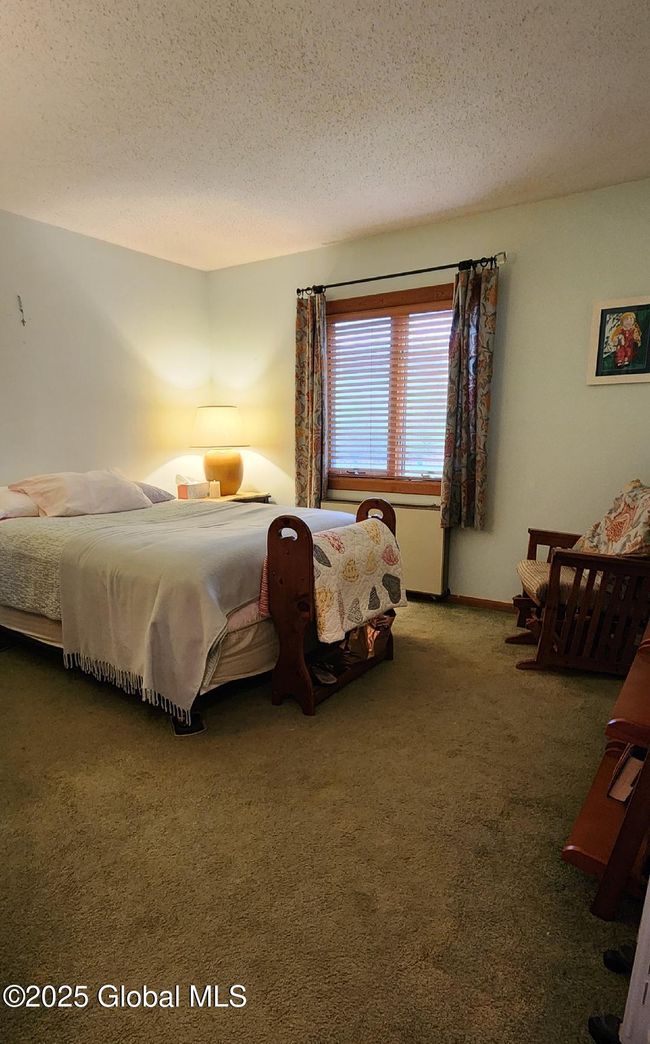 202 Birchmore Way, House other with 3 bedrooms, 2 bathrooms and 4 parking in Middle Granville NY | Image 9