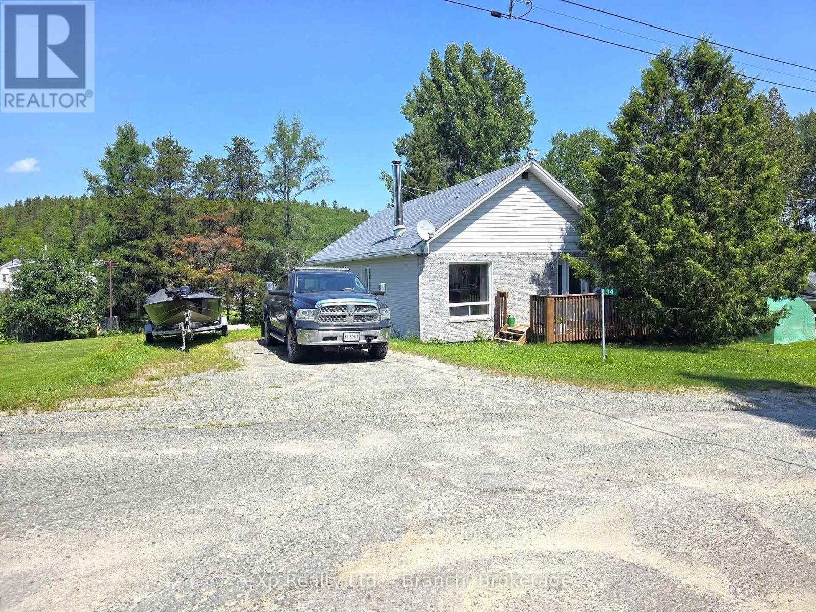 Residential in Kirkland Lake (Larder Lake)