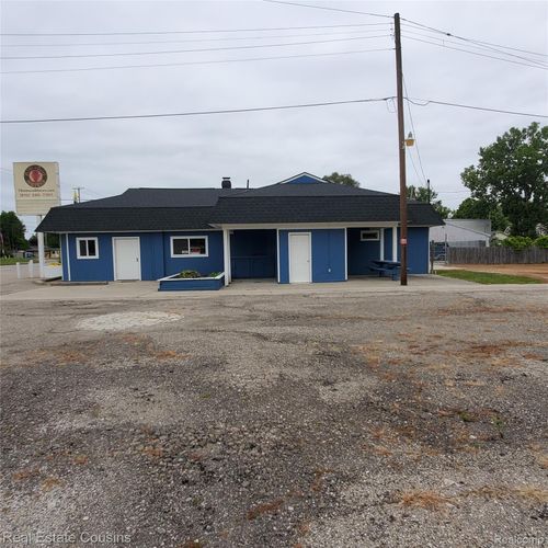 4235 Fenton Rd, Burton, MI, 48529 | Card Image