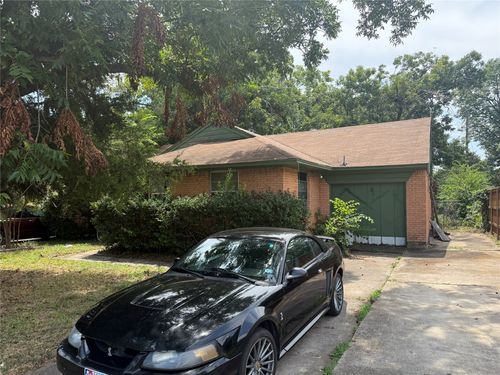 2814 Housley Dr, Dallas, TX, 75228-2058 | Card Image