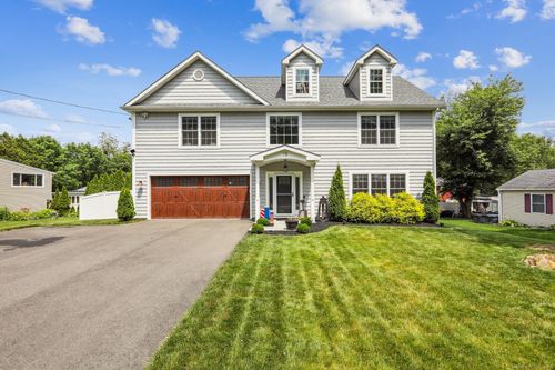 15 Wondy Way, Danbury, CT, 06811-3856 | Card Image