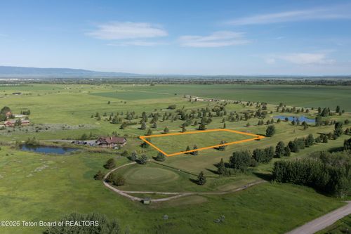 120 Perimeter Dr, Alta, WY, 83414-4704 | Card Image