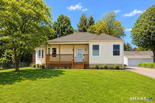 23 Frank St, Trumbull, CT, 06611-2720 | Card Image