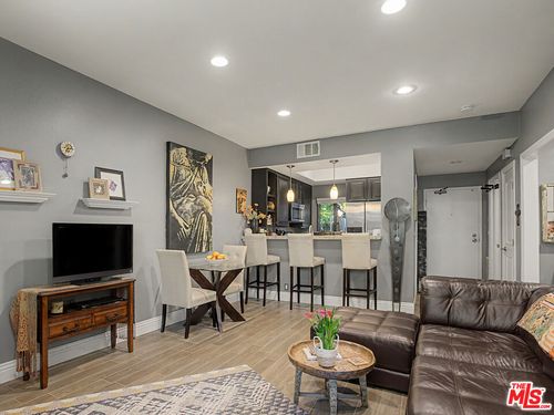 110-8675 Falmouth Ave, Playa Del Rey, CA, 90293-8689 | Card Image