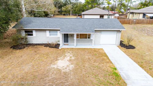 33127 Hilda Rd, Dade City, FL, 33523-9214 | Card Image