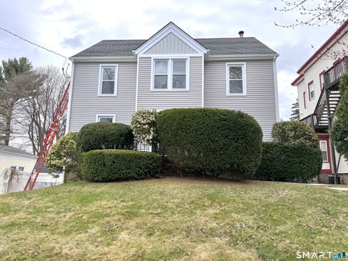 1-194 High Ridge Ave, Ridgefield, CT, 06877-4427 | Card Image