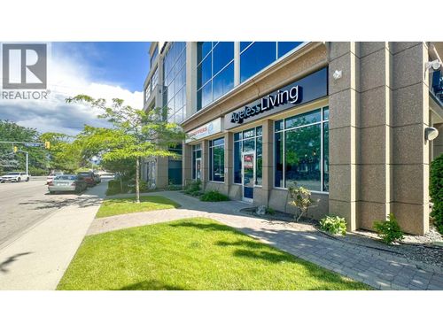 102-3320 Richter St, Kelowna, BC, V1W4V5 | Card Image