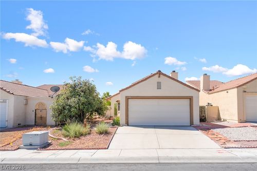 8241 Willeta Ave, Las Vegas, NV, 89145-4772 | Card Image