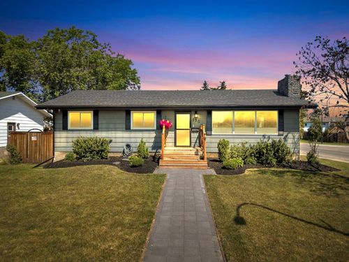 120 Pearson Crescent, Red Deer, AB, T4P1L9 | Card Image