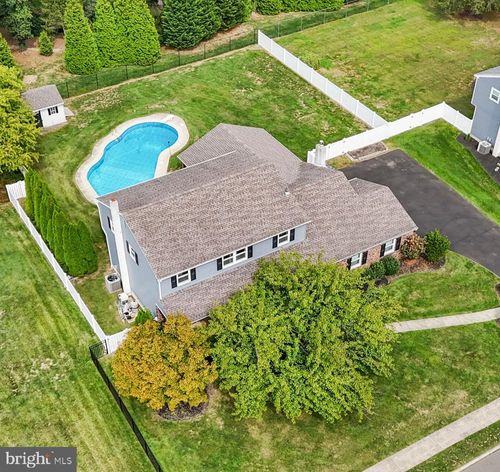 494 Keating Dr, YARDLEY, PA, 19067-3823 | Card Image