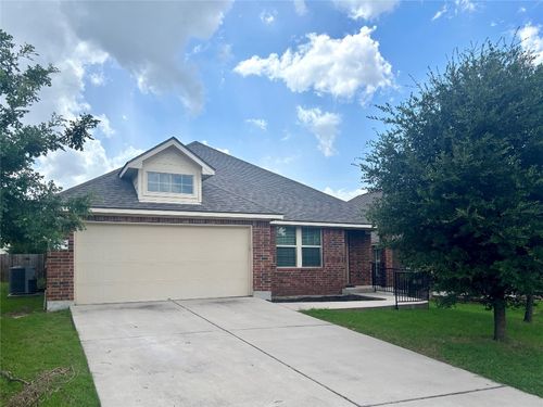 909 Coulee Dr, Leander, TX, 78641-9015 | Card Image