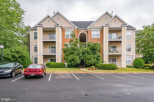 unit-203-20933 Cedarpost Sq, ASHBURN, VA, 20147-7799 | Card Image