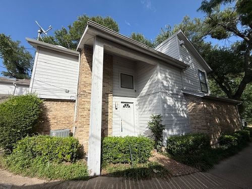 9308 Greenville Ave, Dallas, TX, 75243-6432 | Card Image