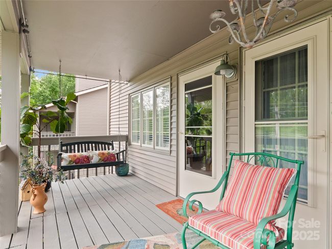APT-108B - 671 S Haywood St, Condo with 2 bedrooms, 2 bathrooms and null parking in Waynesville NC | Image 20