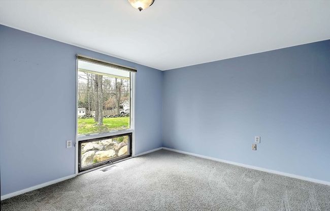 622 Pike Ave, House other with 3 bedrooms, 2 bathrooms and 4 parking in Attleboro MA | Image 23