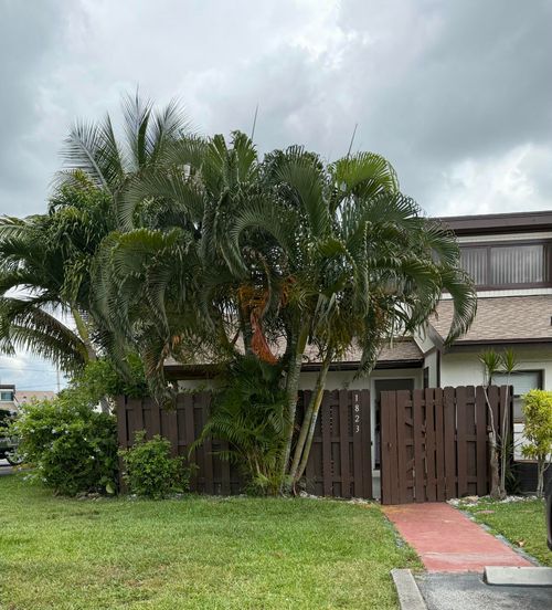 1823 Abbey Rd, West Palm Beach, FL, 33415-5653 | Card Image