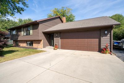 475 E Richards Road, House other with 3 bedrooms, 2 bathrooms and null parking in Oregon WI | Image 3