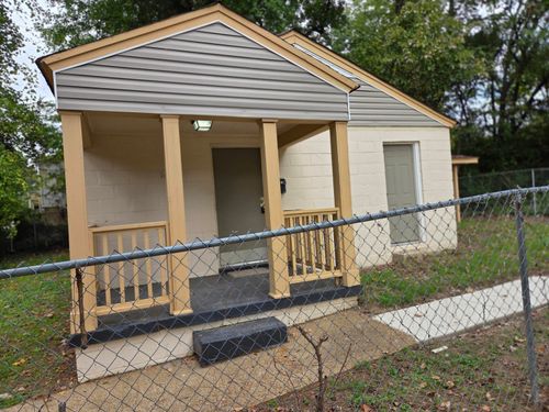 1652 Victor St, Memphis, TN, 38106-5652 | Card Image