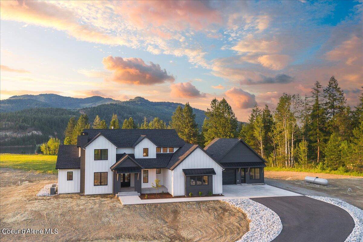 Nugget Way, Priest River, ID 83856