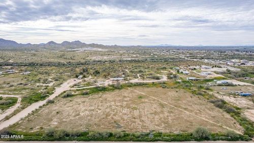 h-12714 S Airport Rd, Buckeye, AZ, 85326-4777 | Card Image