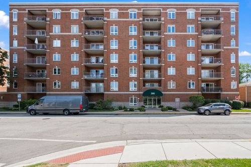 unit-207-395 Graceland Ave, Des Plaines, IL, 60016-7873 | Card Image