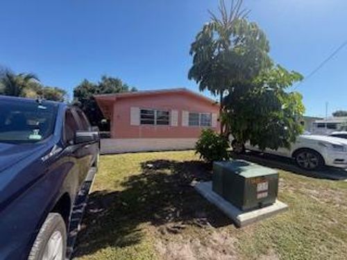 53 Nw 169th St, North Miami Beach, FL, 33169-5514 | Card Image