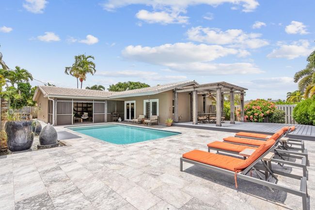 2750 Ne 45 Th St, House other with 3 bedrooms, 2 bathrooms and null parking in Lighthouse Point FL | Image 17