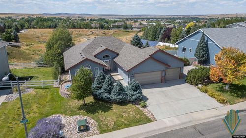 3802 Aspen Pl, Casper, WY, 82604-4566 | Card Image