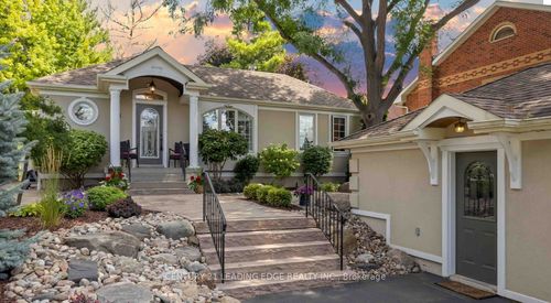 1801 Appleview Rd, Pickering, ON, L1V1T7 | Card Image