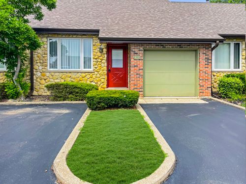 apt-c3-8148 W 111th St, Palos Hills, IL, 60465-3234 | Card Image