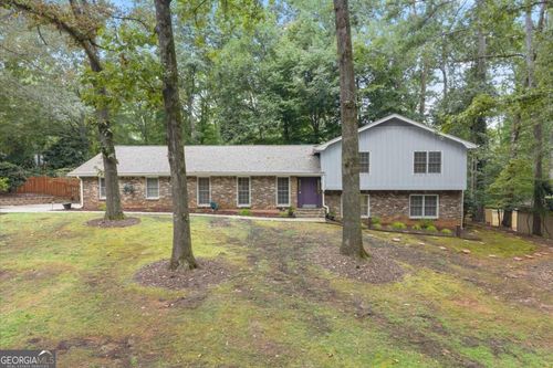 1160 Martin Ridge Rd, Roswell, GA, 30076-2851 | Card Image