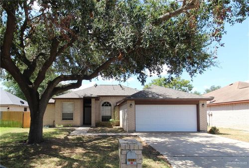 2210 E 29th St, Mission, TX, 78574-1905 | Card Image