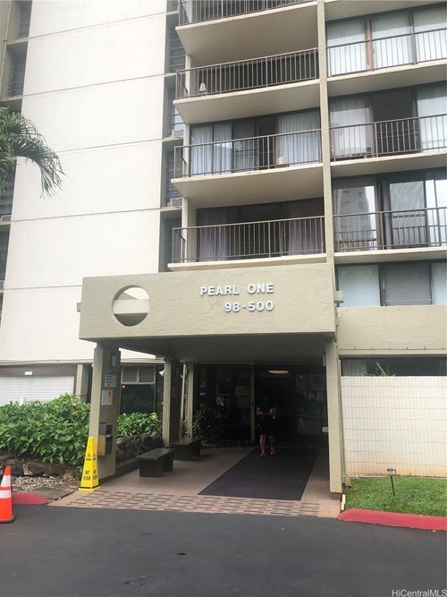 6n-98-500 Koauka Loop, Aiea, HI, 96701-5807 | Card Image