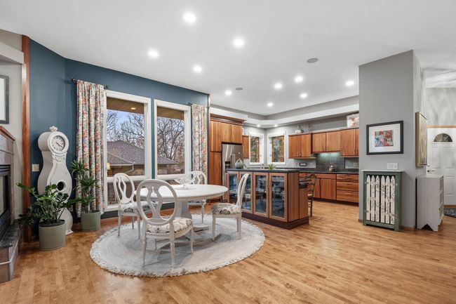33 Summit Vw, Townhouse with 3 bedrooms, 3 bathrooms and null parking in North Oaks MN | Image 11